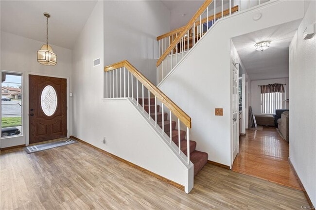 Interior - 21330 Dickinson Rd