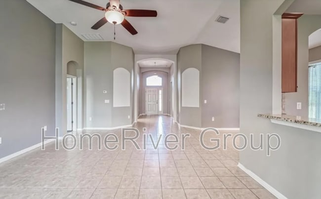 Building Photo - 12728 Avelar Creek Dr