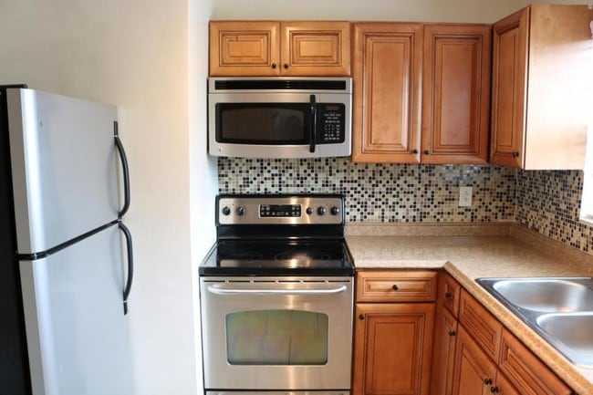 Foto del edificio - 3159 Belden St