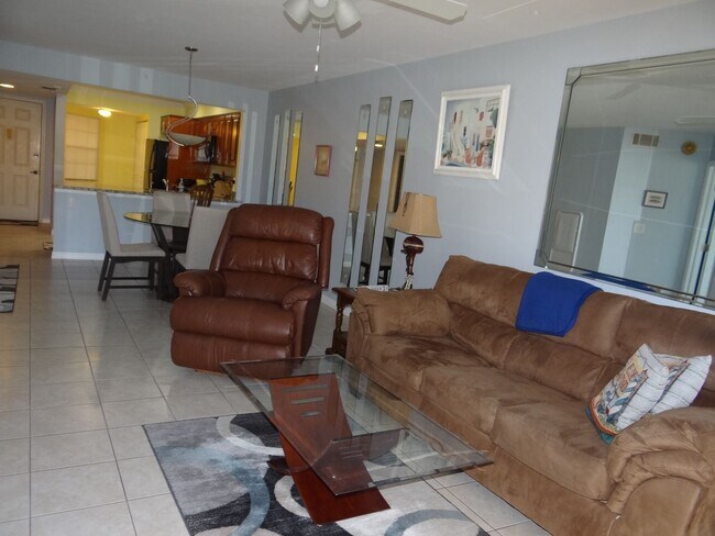 Building Photo - 2 br, 2 bath House - 23465 Harborview Road...