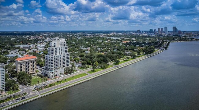 Foto del edificio - 2109 Bayshore Blvd