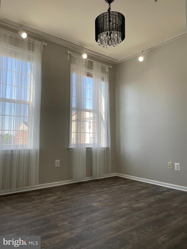 Foto del edificio - 42630 Hollyhock Terrace