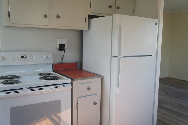 Foto del edificio - 17 Ludlow Rd