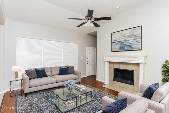 Foto del edificio - 213 Morningstar Ln