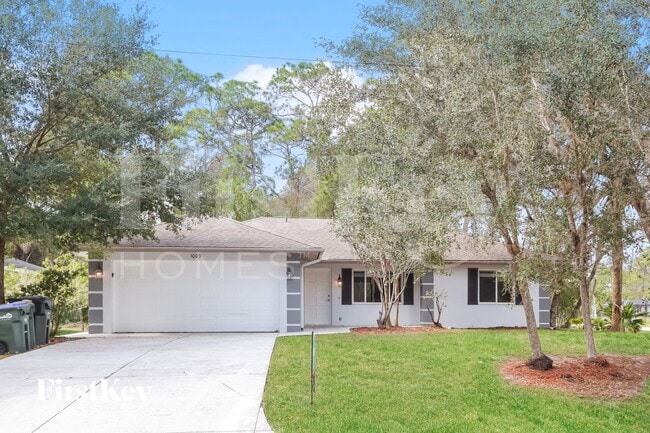 Building Photo - 1009 Lasseter St