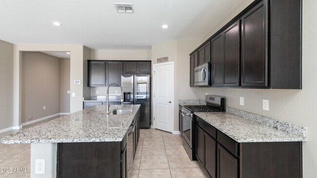 Building Photo - 3312 N 300th Dr