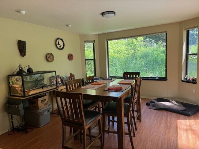 Building Photo - Great Nevada City Home and Neighborhood, S...