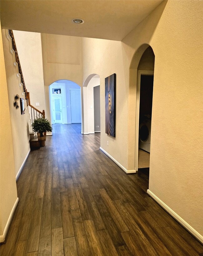 Building Photo - 8910 Texas Honeysuckle Trail