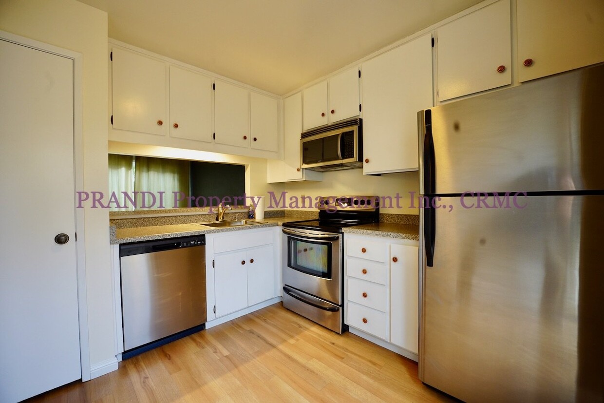 Foto principal - Charming Shelter Ridge 3 Bedroom and 2.5 B...