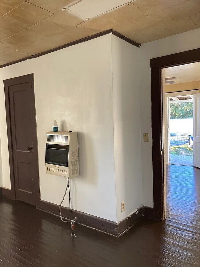 Foto del edificio - 207 Sims Dr