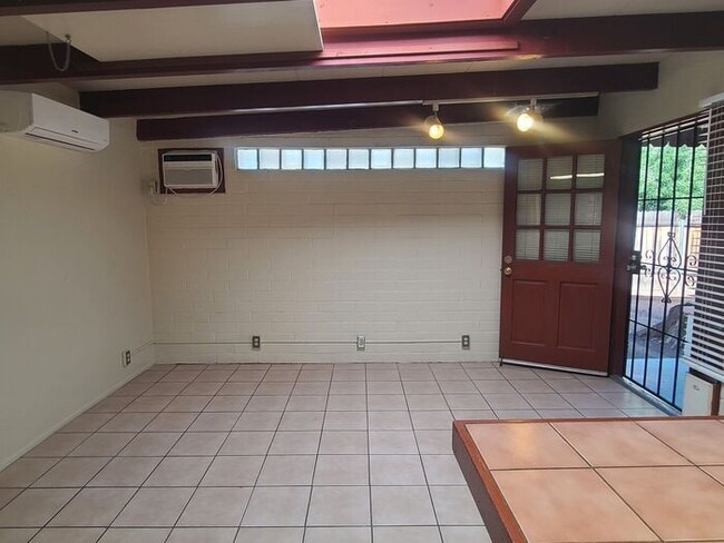 Foto del edificio - Cozy - 1 bedroom 1 bathroom