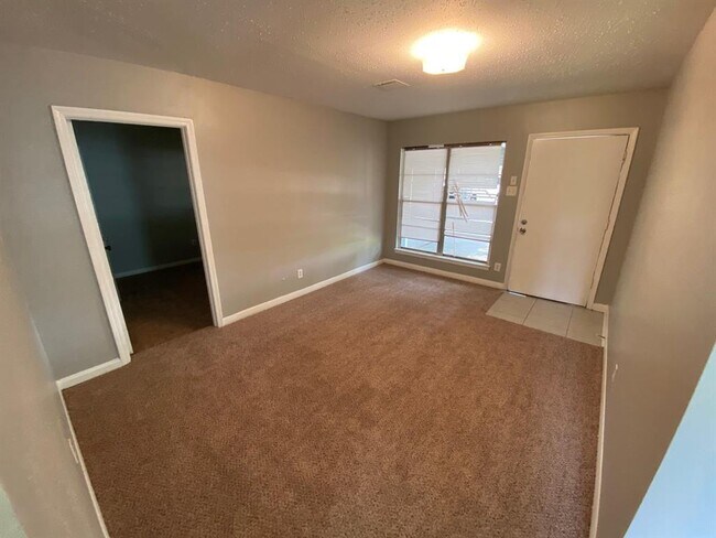 Foto del edificio - 7634 Claiborne St