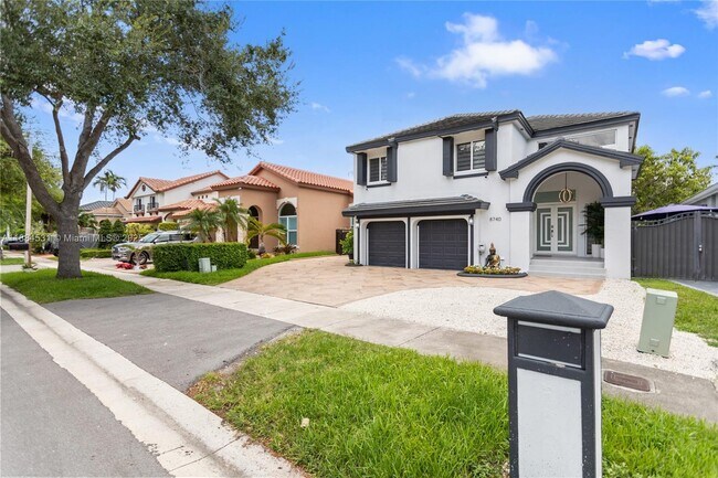 Foto del edificio - 8740 NW 153rd Terrace