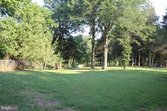 Building Photo - 13501 Clear Lake Ct