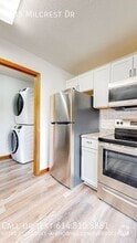 Building Photo - 635 Milcrest Dr
