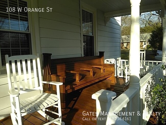 Building Photo - 108 W Orange St