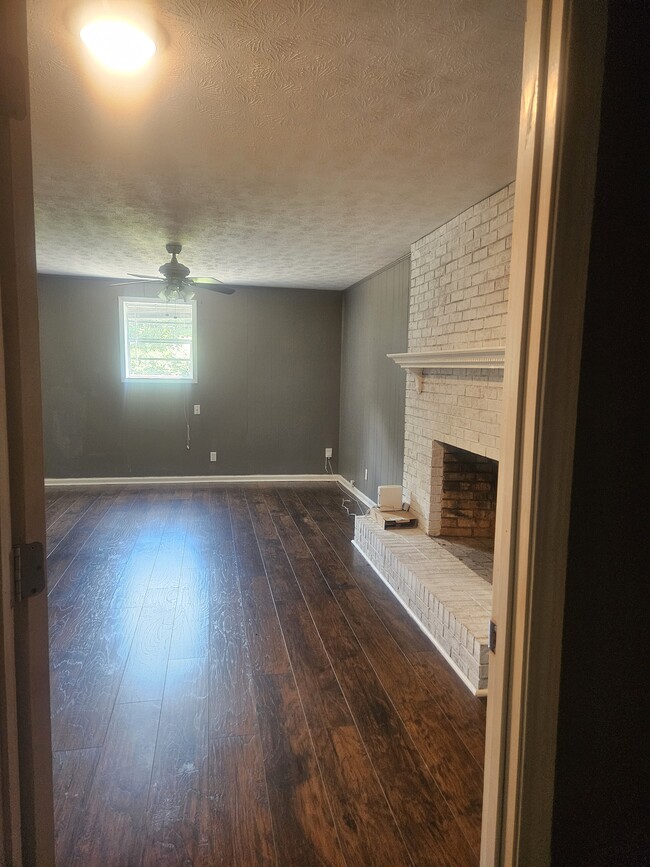 Foto del edificio - 103 12th St NE