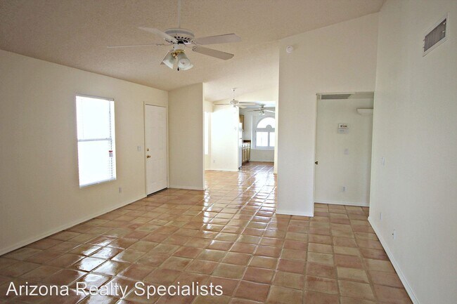 Building Photo - 3 br, 2 bath House - 16018 So 29th St