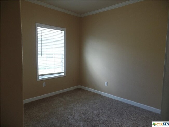 Building Photo - 201 Palmwood Dr