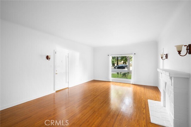 Foto del edificio - 218 E Windsor Rd