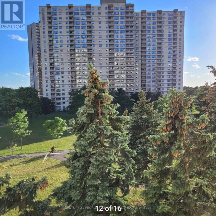 Photo principale - 340-340 Dixon Rd