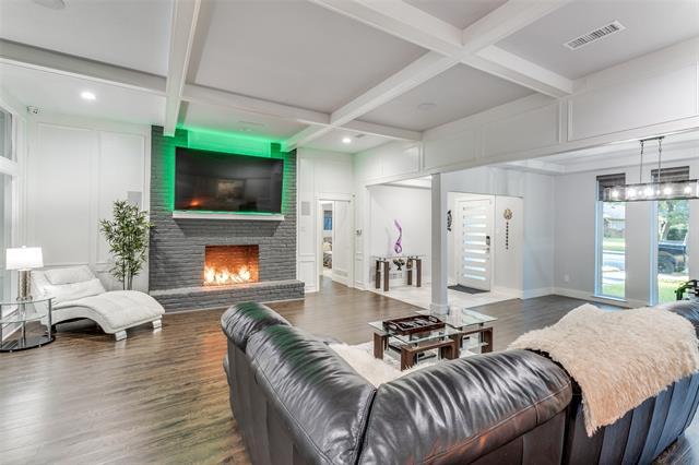 Foto del edificio - 10242 Chimney Hill Ln