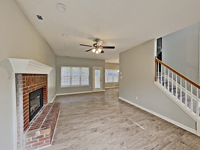 Foto del edificio - 125 Valley Bluff Dr