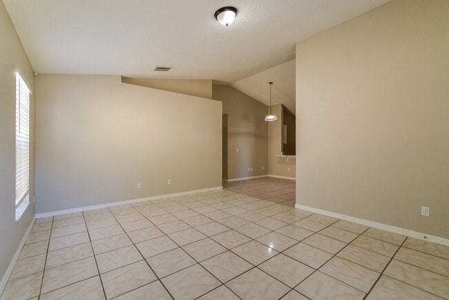 Building Photo - 166 Diamond Ridge Blvd