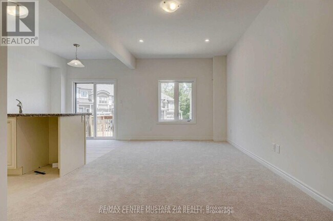 Photo du bâtiment - 515 Garner Rd W