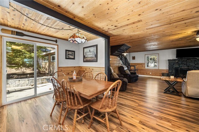Building Photo - 547 Chipmunk Ln