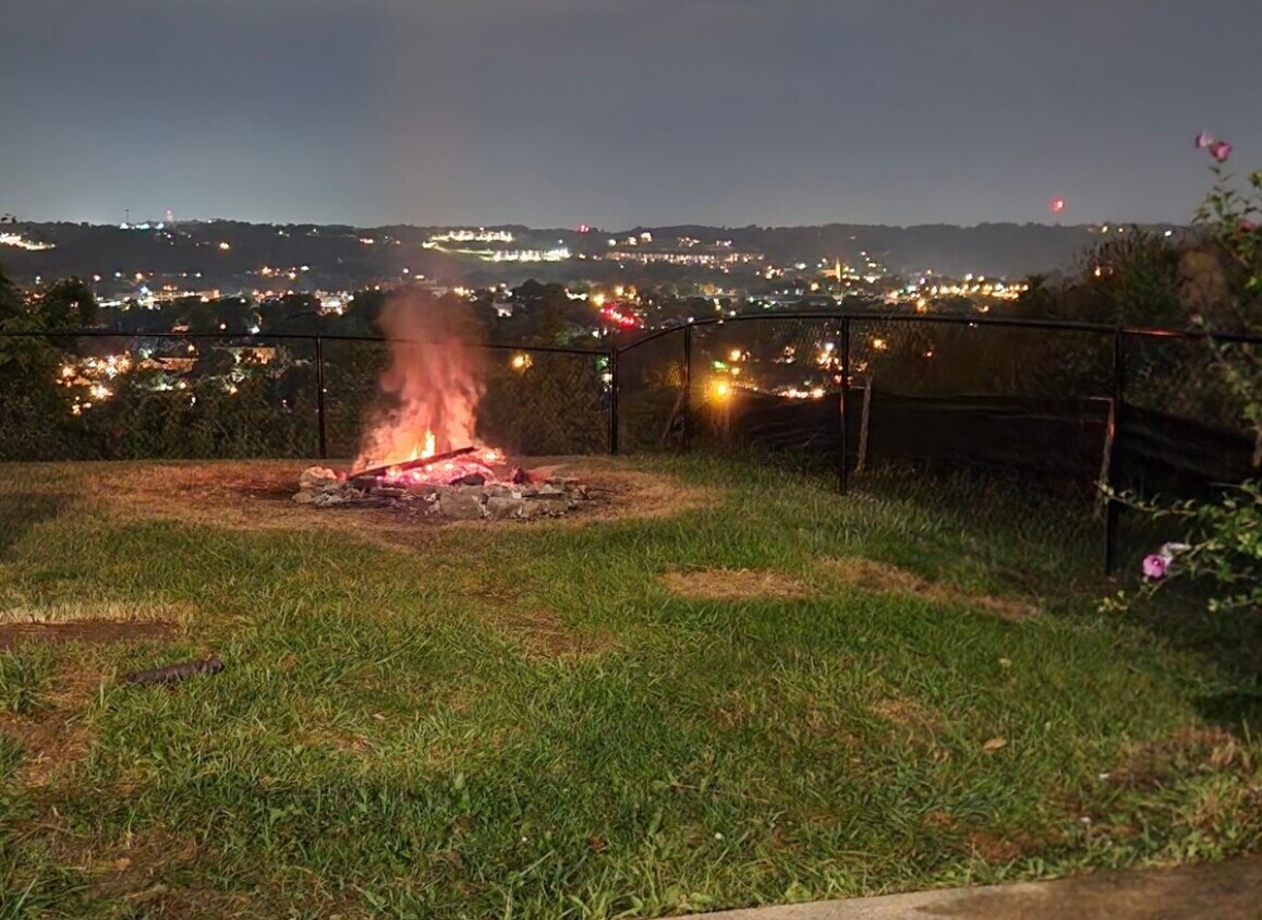 226 Clifton Ave, Newport, KY 41071 Townhome Rentals in Newport KY