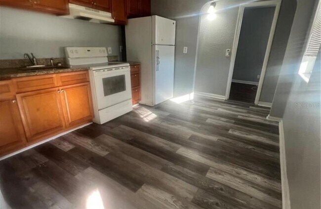 Foto del edificio - 2025 7th St S