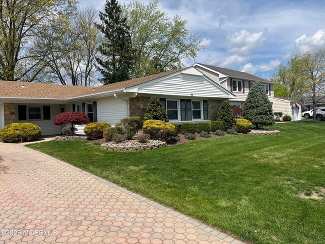 Building Photo - 32 Idlewild Ln