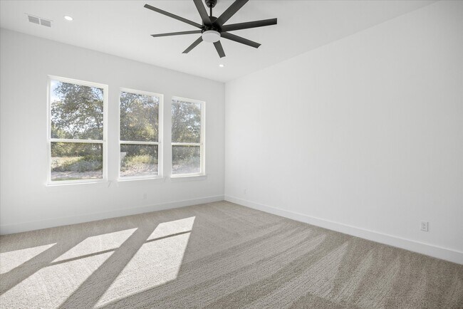 Foto del edificio - 2057 Glenhollow Dr