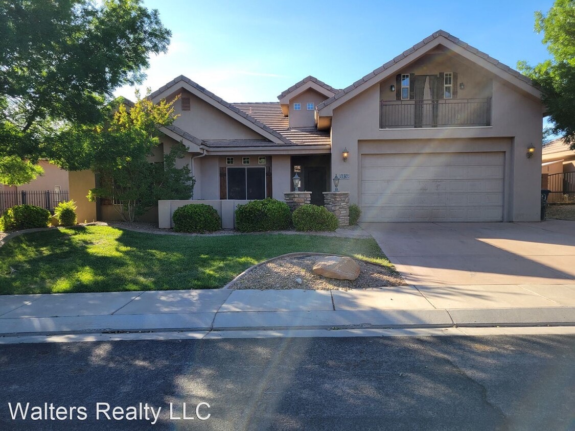 3306 Bonita St, Hurricane, UT 84737 House Rental in Hurricane, UT