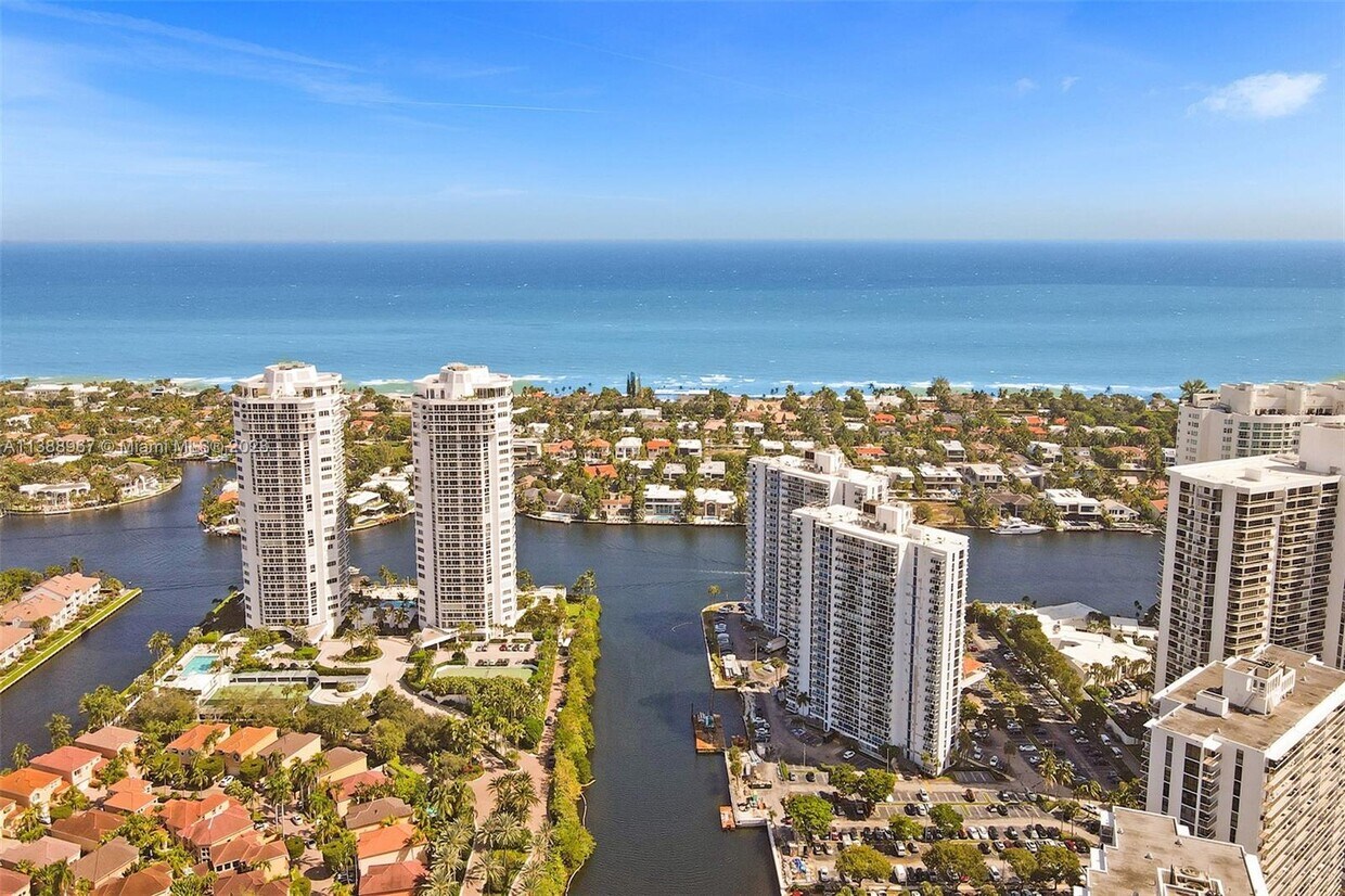 20505 E Country Club Dr Unit 2234, Aventura, FL 33180 Condo for Rent