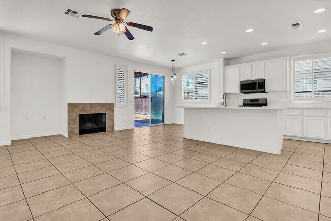 Building Photo - 26819 Rancho Serena St