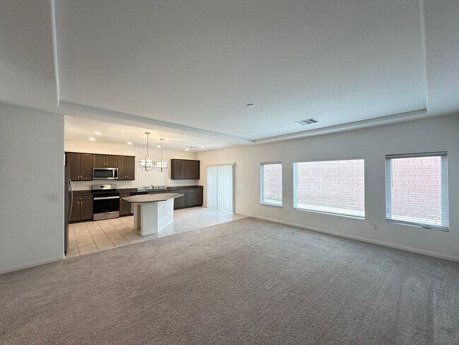 Foto del edificio - Robindale & Westwind - Phase 1