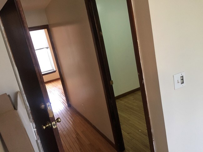 Foto del edificio - 839 Lafayette Ave