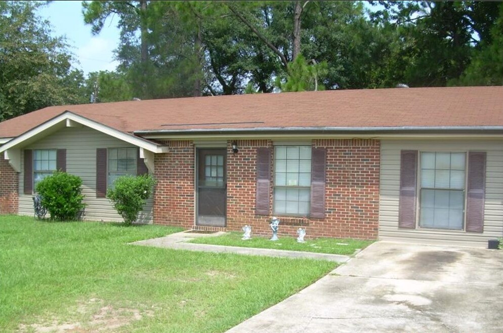 Building Photo - 3001 E Park Ct