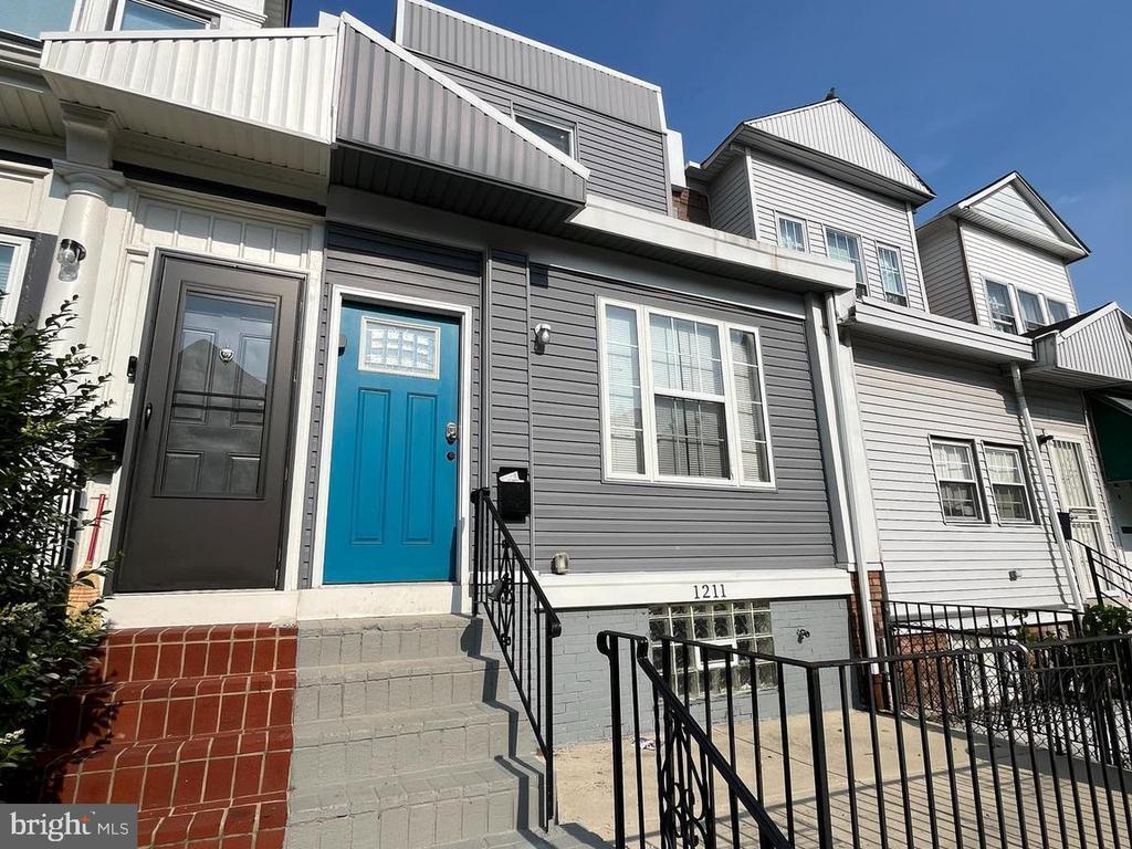 Foto principal - 1211 S Edgewood St