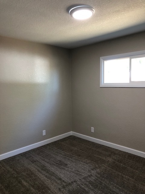 Building Photo - 6230 W 46th Plz
