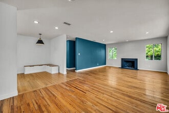 Building Photo - 12121 Gilmore Ave