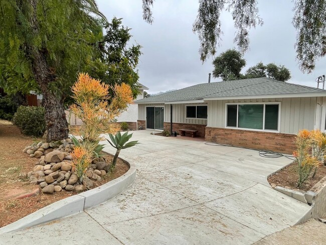Building Photo - Beautiful, Newly Renovated Home