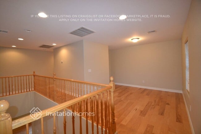 Building Photo - 8047 Aztec Basin Ave