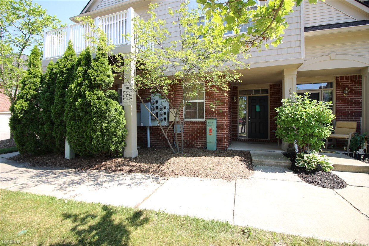 Primary Photo - 47935 Cardiff Ave
