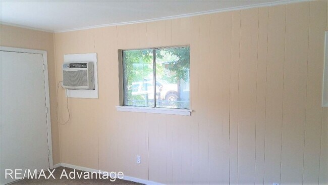 Building Photo - 2 br, 1 bath House - 1303 ELSA JANE