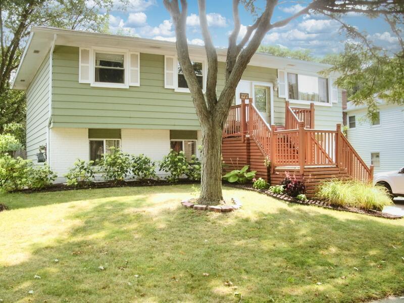 1046 N Hampton Dr NE, Grand Rapids, MI 49505 House Rental in Grand