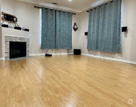 Building Photo - 321 Araglin Ct