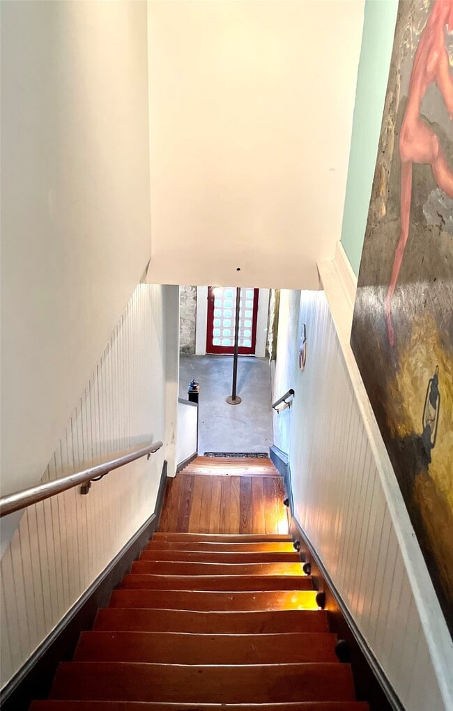 Building Photo - 1614 Avenue K